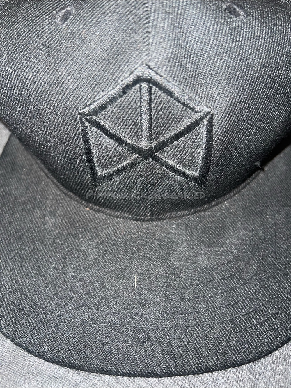 BMFIT All black cap - Picture 2 of 3